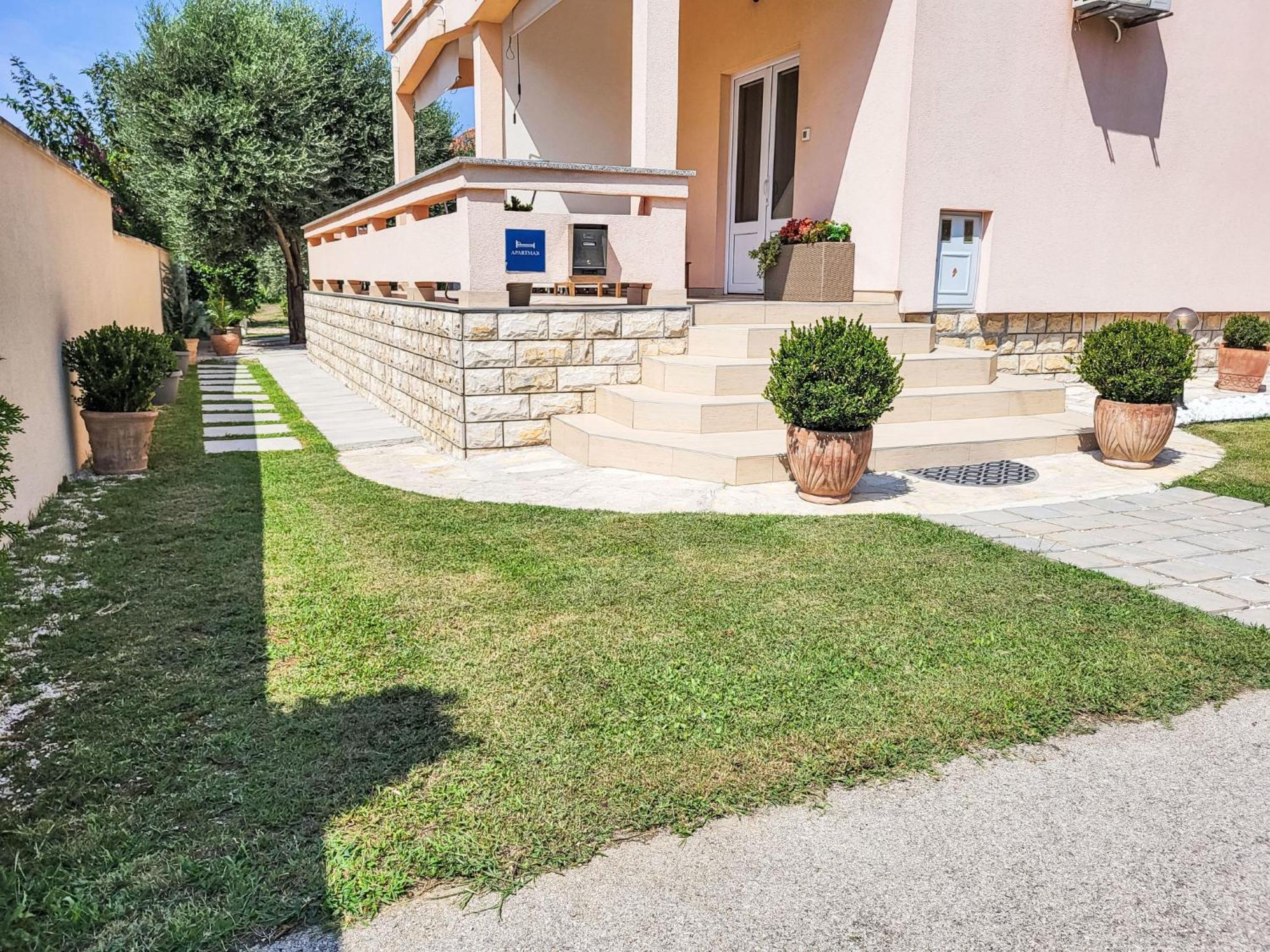 Holiday Home Ive By Interhome بيتريتْشاني المظهر الخارجي الصورة