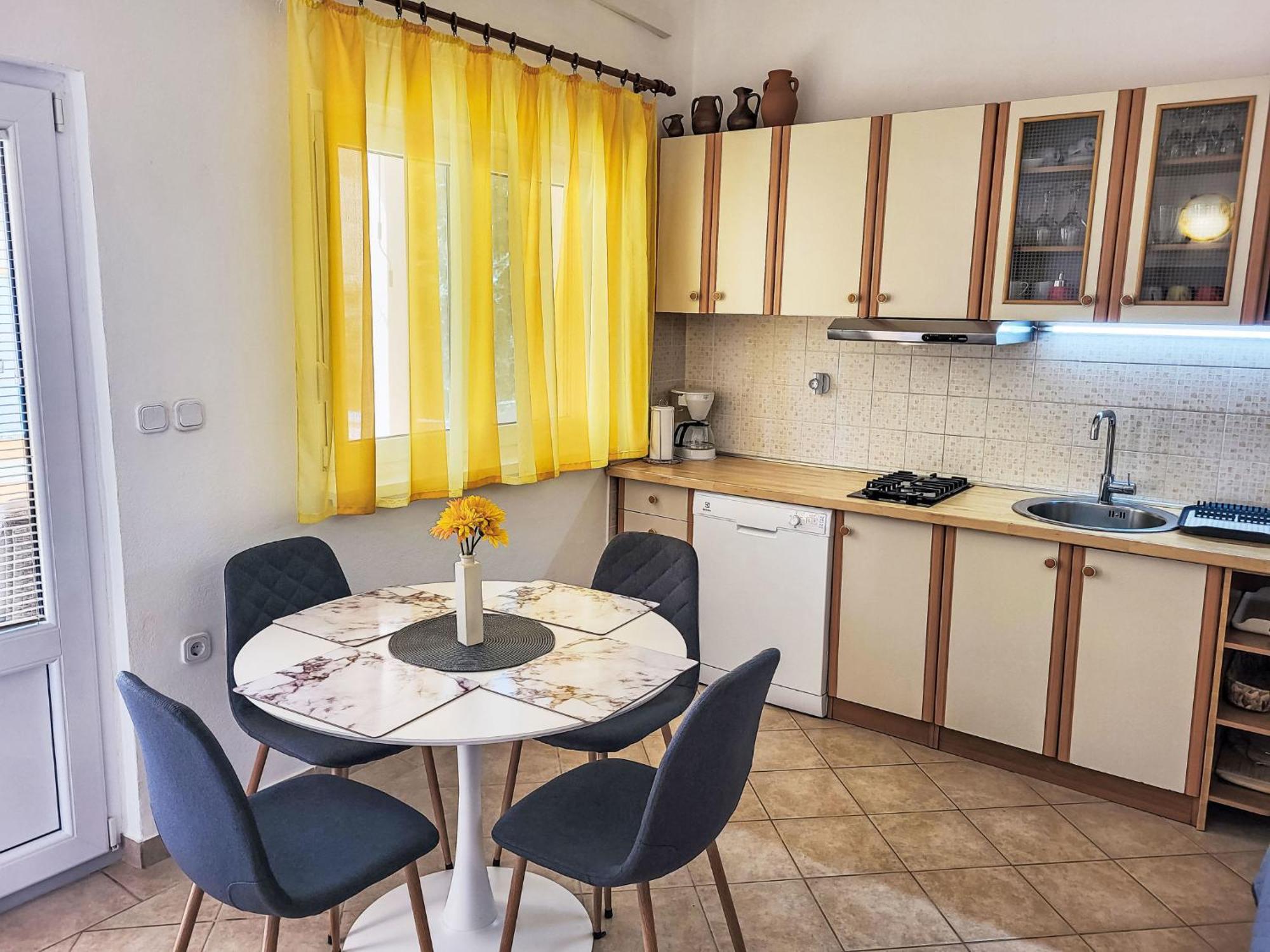 Holiday Home Ive By Interhome بيتريتْشاني المظهر الخارجي الصورة