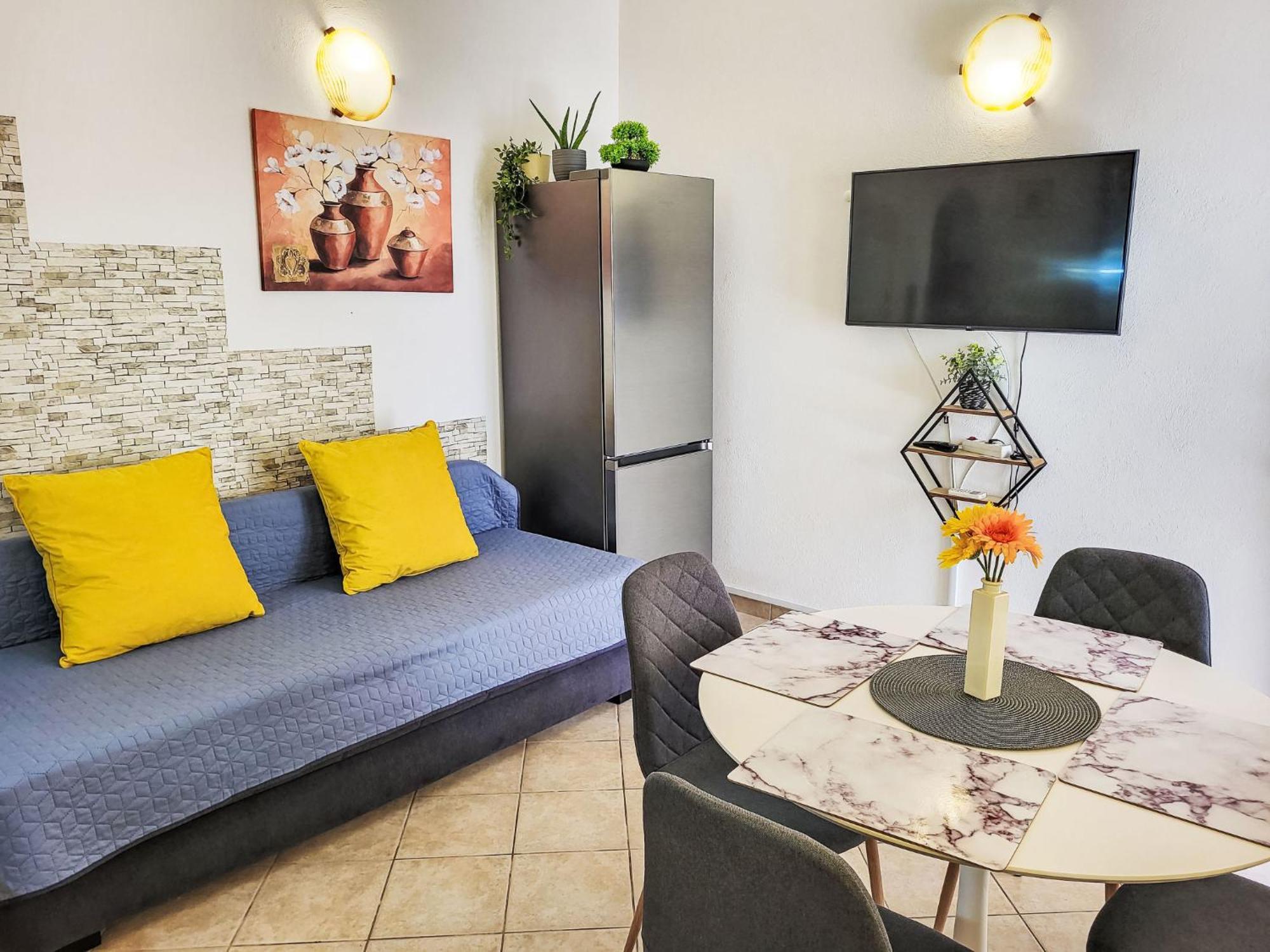 Holiday Home Ive By Interhome بيتريتْشاني المظهر الخارجي الصورة